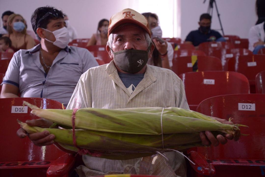 El elote más grande del mundo