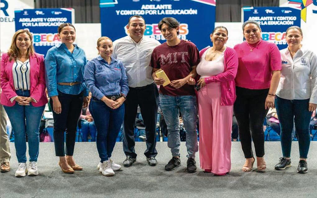 Darán más becas escolares en San Juan del Río en 2024