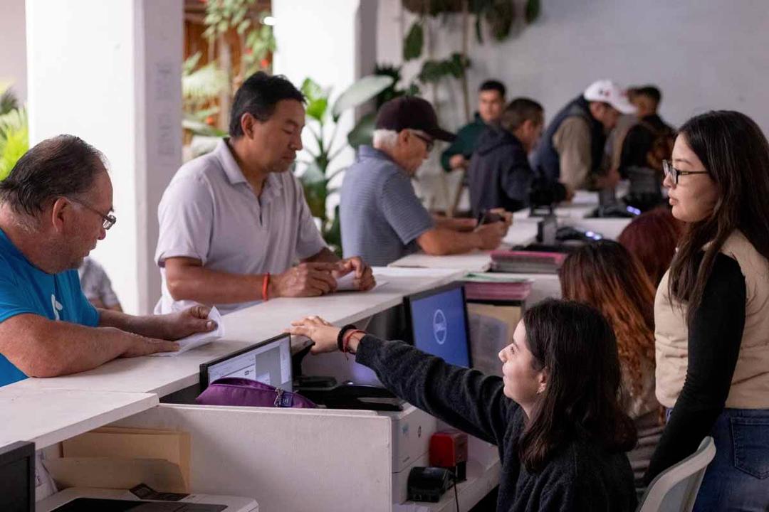 Aumenta participación en pagos del predial en San Juan del Río