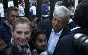 Andrés Manuel López Obrador y Beatriz Gutiérrez Müller con quien tiene un hijo./Cuartoscuro