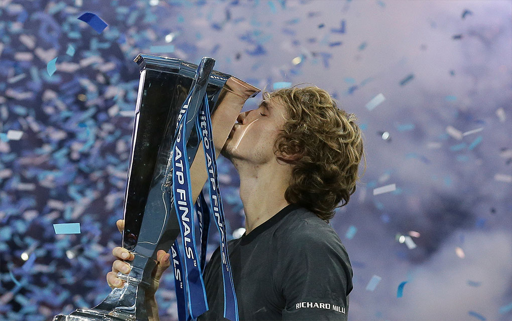  Zverev domina a Djokovic y gana la Copa Masters / Foto: AP.