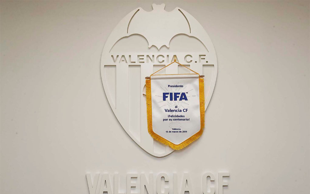 Valencia y DC Comics también tuvieron una disputa por logotipos hace unos años, pero ambos lados llegaron a un acuerdo./@valenciacf
