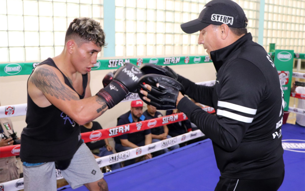 Rocky Hernández peleará por primera vez fuera de su país./Especial