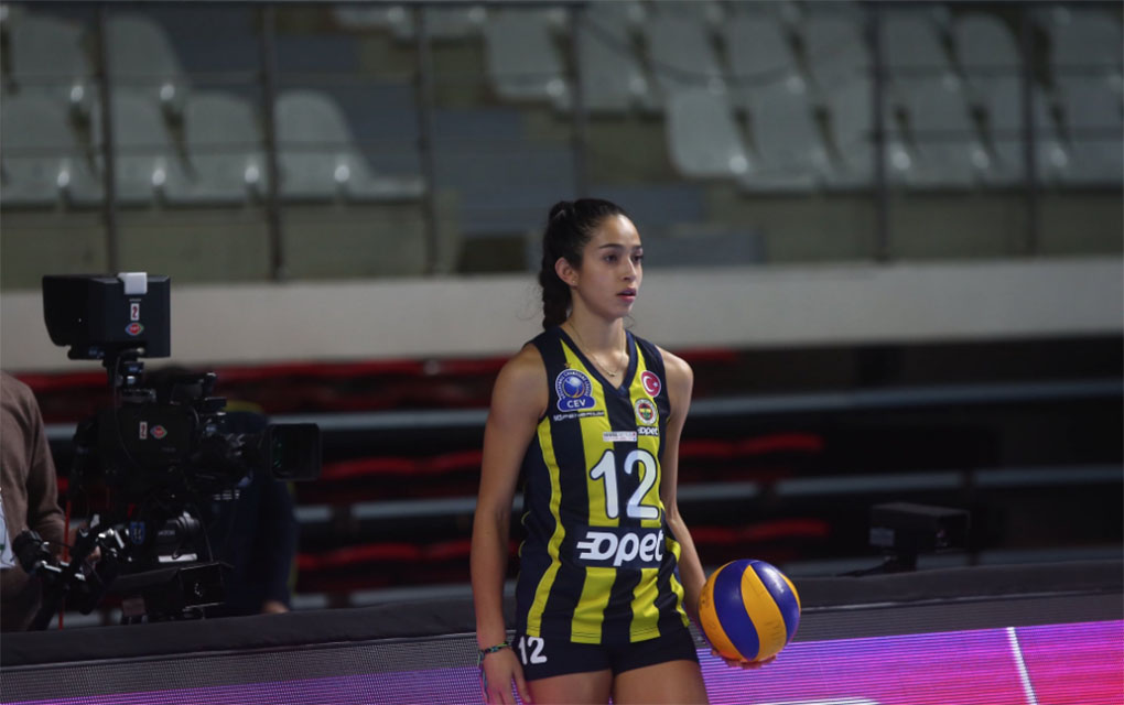 Samantha Bricio y su equipo el Fenerbache disputará la final de la Copa Turca de Voleibol Femenil./@samybricio