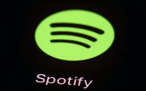Spotify presentó una demanda contra Apple en la Unión Europea./AP