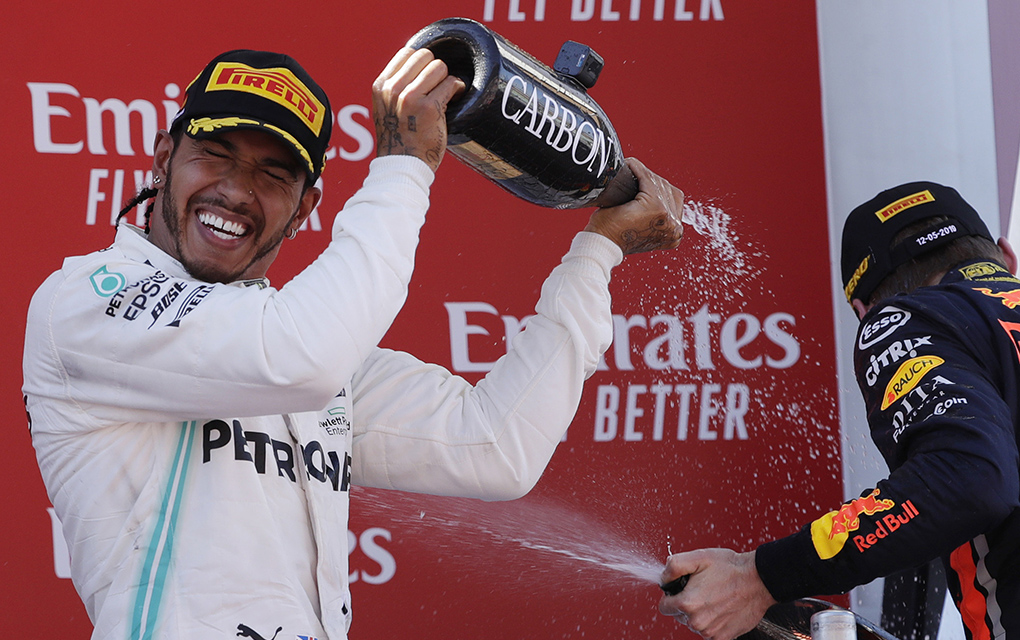 Durante la primera sesión, Hamilton fue 59 milésimas mejor que Max Verstappen./AP