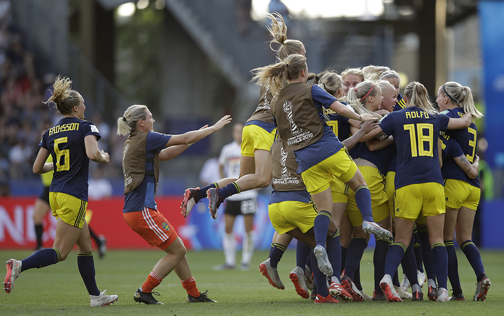 Este será el primer partido oficial de Copa del Mundo que protagonicen Inglaterra y Suecia./AP