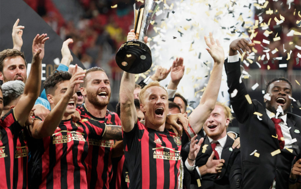 Así el vigente campeón de la MLS se adjudicó el título de la Campeones Cup sobre las Águilas./@ATLUTD
