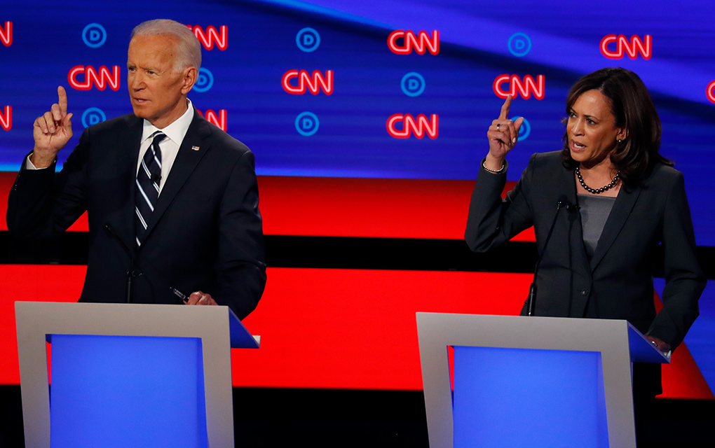 Críticas a exvicepresidente Biden fueron centro de debate demócrata