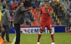 Ricardo La Volpe quiere un Toluca más agresivo para que lleguen goles