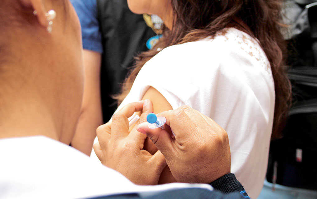 México rebasa cifra de 7 millones de personas inmunizadas contra COVID-19
