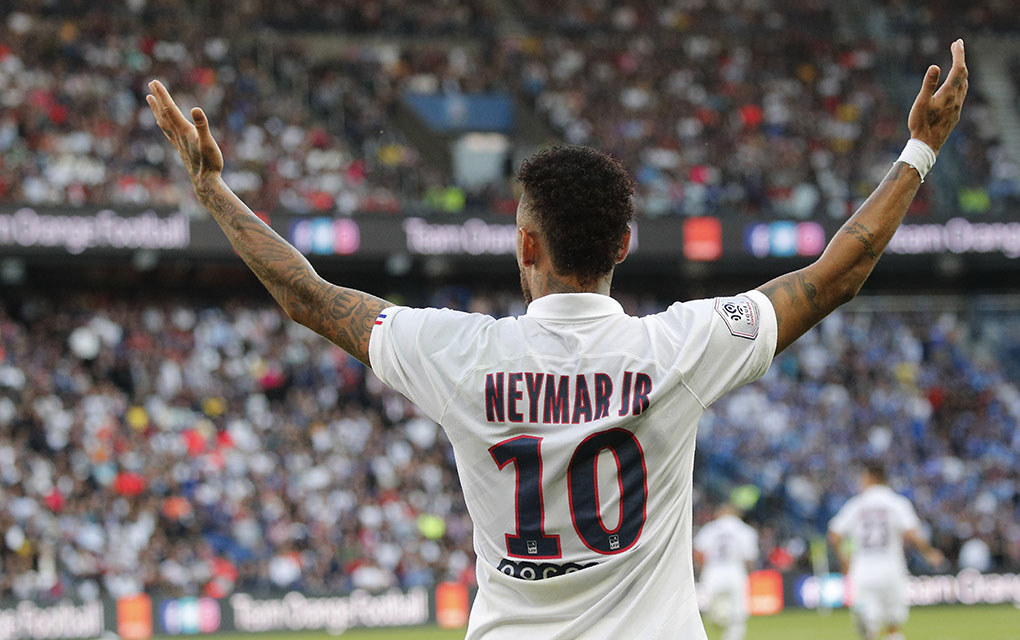 Neymar no podrá estar en el once de PSG para el choque contra Real Madrid el miércoles./AP