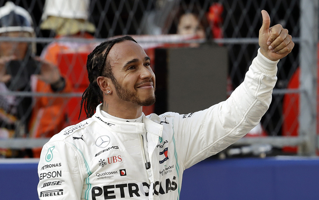 De acuerdo a la F1, seis mezclas de resultados beneficiarán a Hamilton para que logre su sexto título en el “Gran Circo”./AP