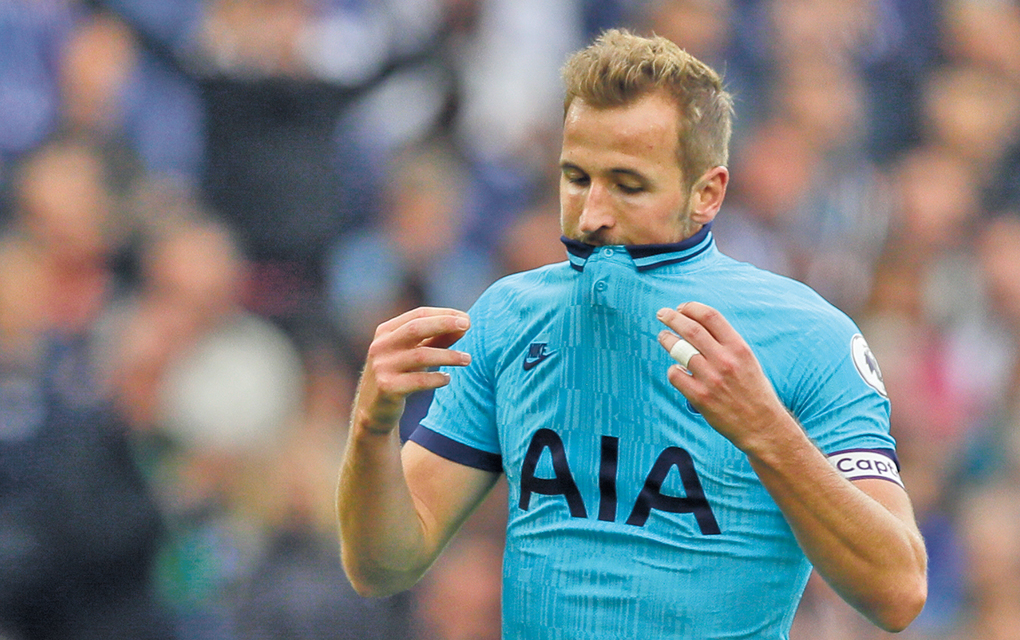 Foto: AP / El delantero de Tottenham Harry Kane reacciona durante la derrota 3-0 ante Brighton en la Liga Premier