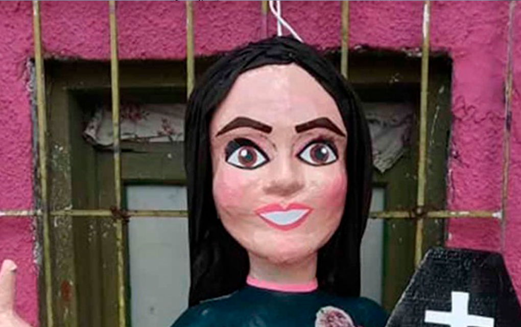 Empresa familiar en Reynosa, Tamaulipas, creó la piñata de Sarita. 