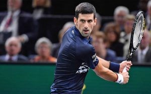 Djokovic despacha a Schwartzman al debutar en Copa Masters