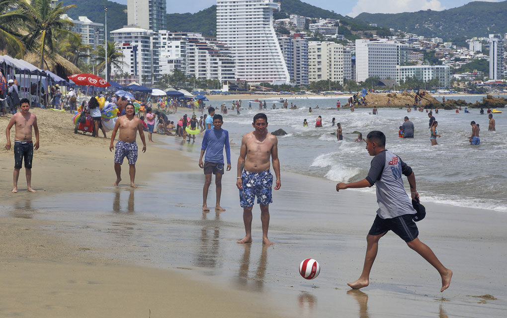 Acapulco es uno de los lugares donde se reportan un alta presencia de turistas./Foto: Cuartoscuro