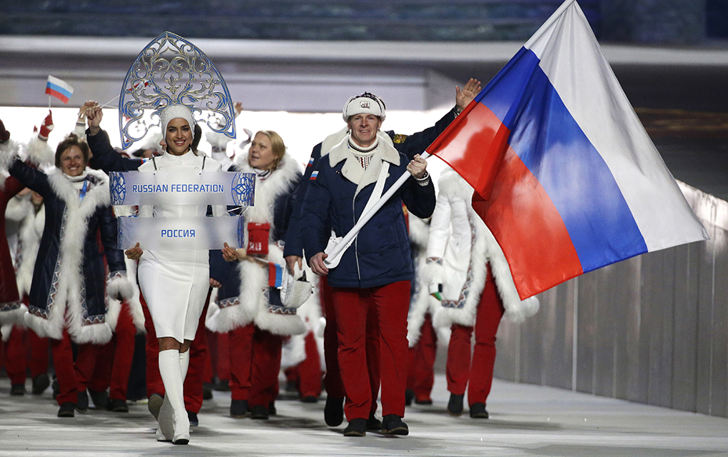 Los atletas rusos solo podrán competir en torneos importantes si no han dado positivo en pruebas de dopaje./AP