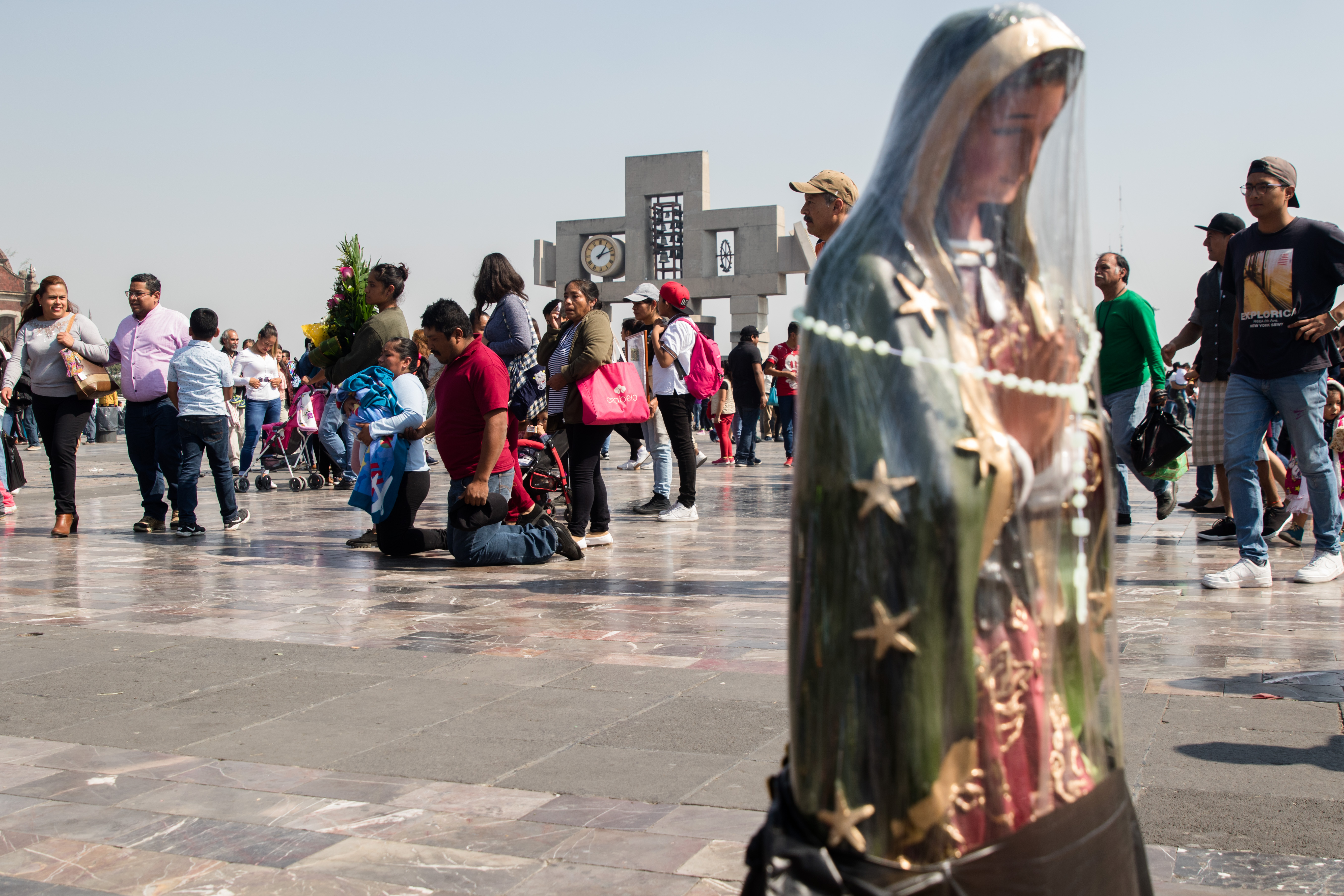 Peregrinos a la Basílica de Guadalupe. /Foto: Cuartoscuro