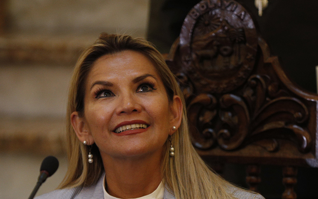 Jeanine Áñez, expulsó este lunes a la embajadora de México./AP