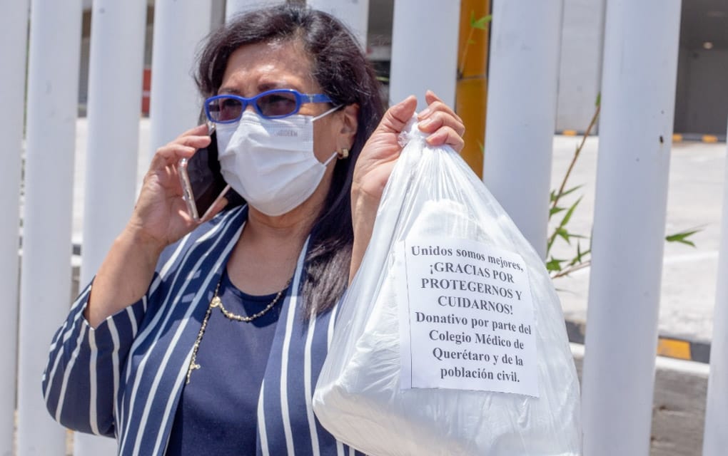 Colegio Médico Querétaro dona 3 mil kits de equipamiento para la salud/ Foto: Yarhim Jiménez