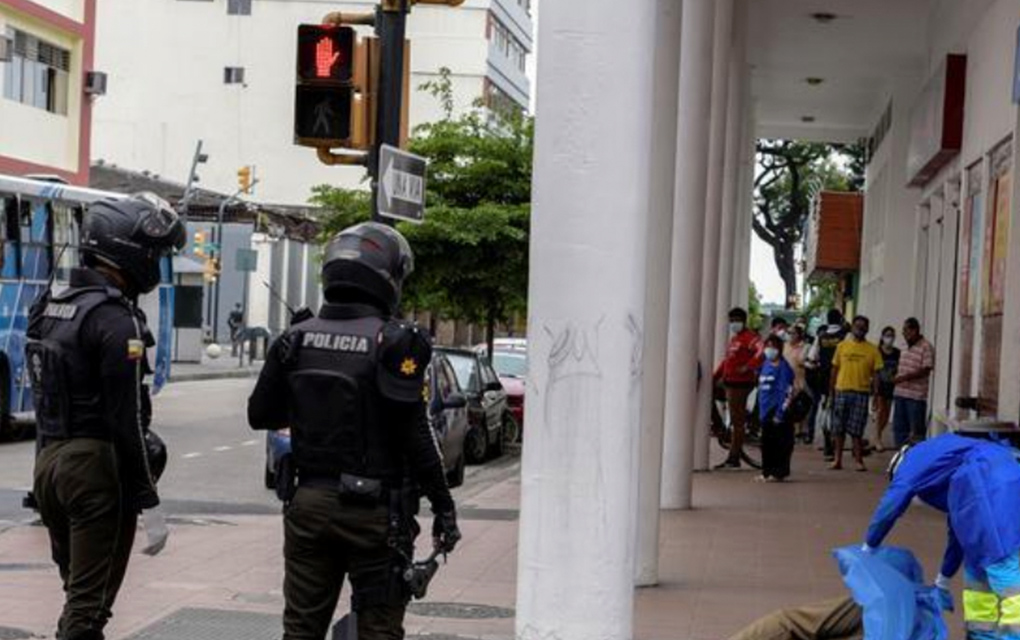 Ecuador admite que la crisis del Covid-19 es más grave de lo informado