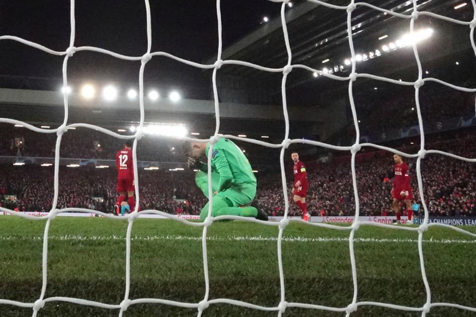 Foto: AP / Liverpool FC anuncia baja de sueldo de sus empleados