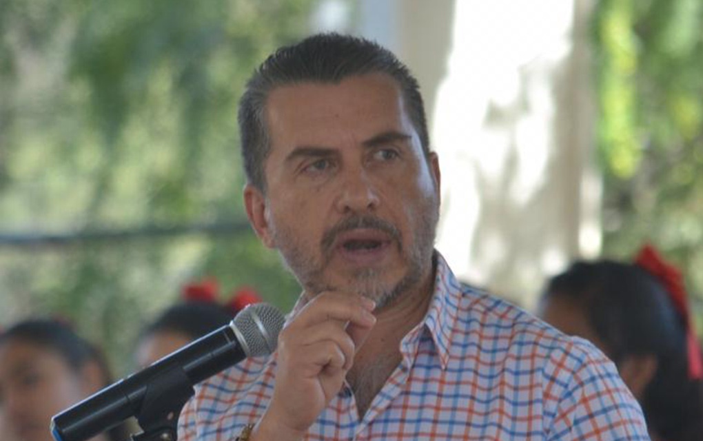 Llama Hugo Cabrera a terminar con parálisis legislativa