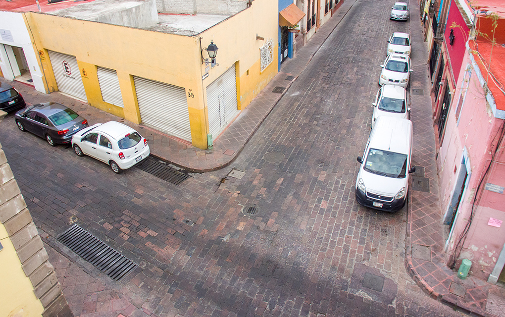 Calles de Querétaro lucen vacías ante contingencia