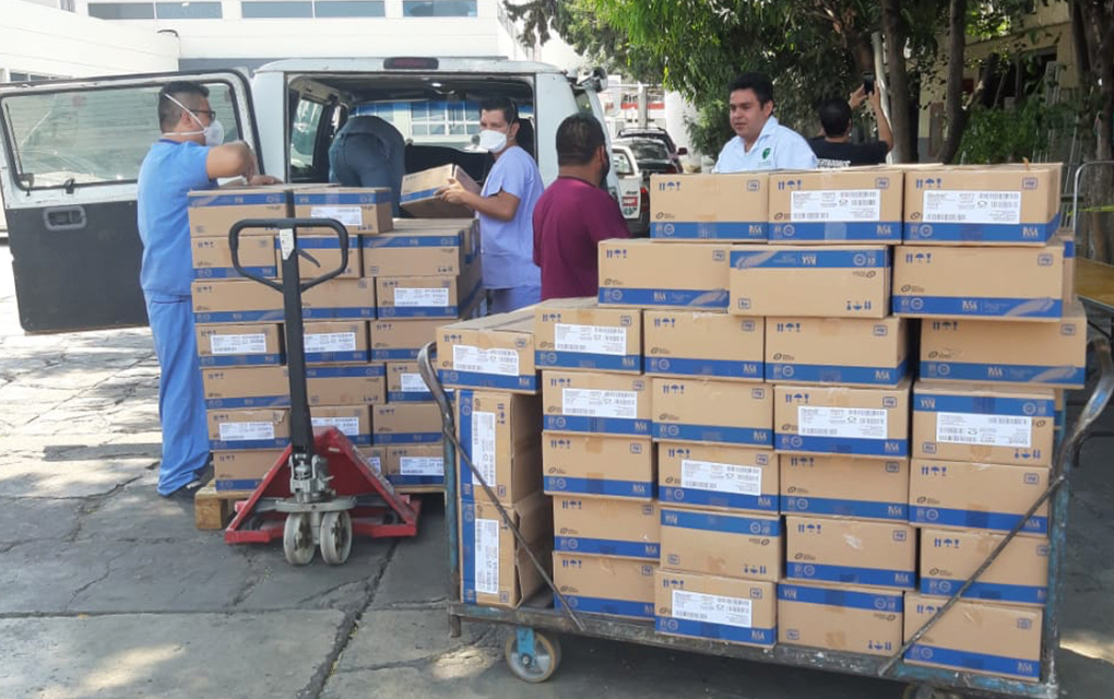 Libertadores hace donación al Hospital General de Querétaro
