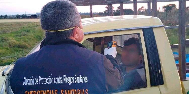 Intensifican operativos para reducir movilidad en Querétaro