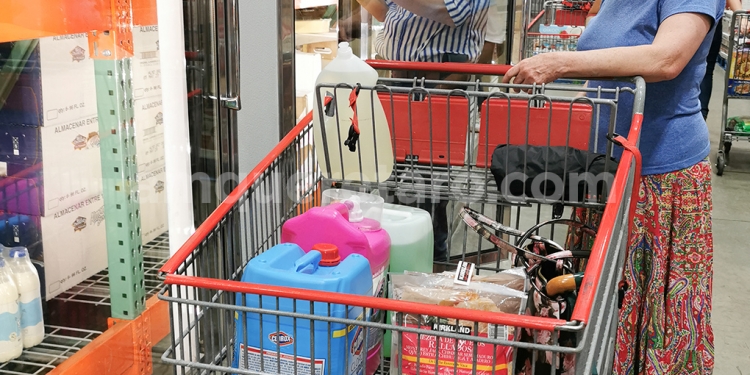 Supermercados dejan de vender productos no esenciales desde hoy