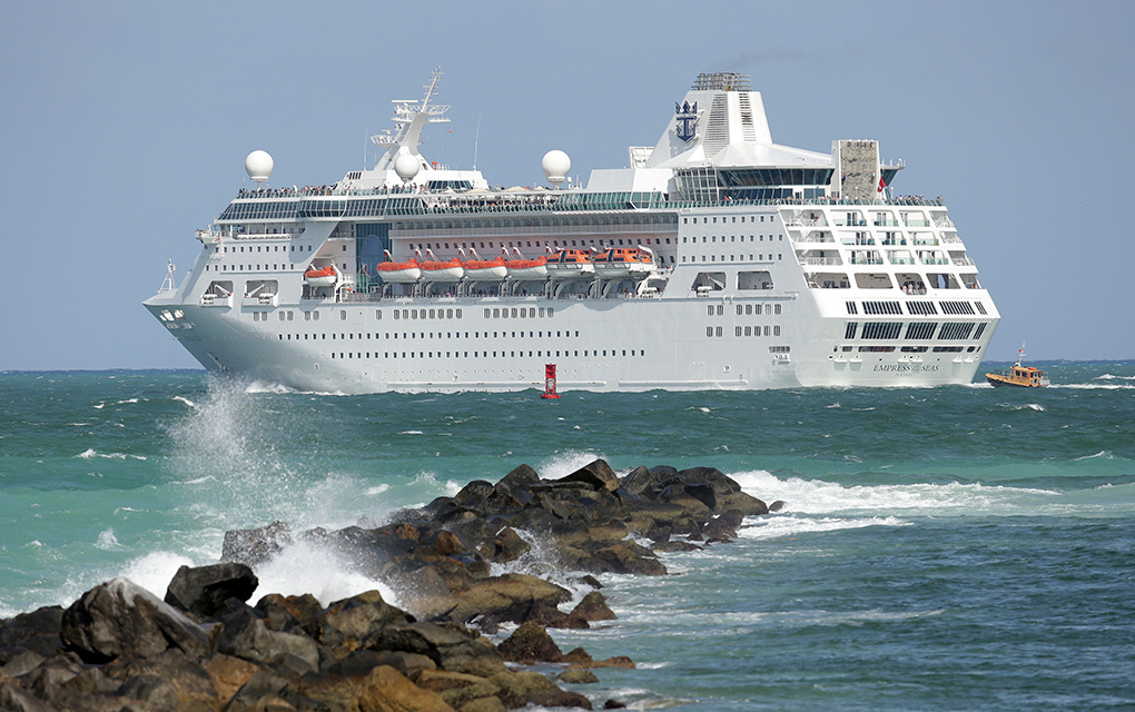 Royal Caribbean sufre pérdidas colosales por coronavirus / Foto: AP