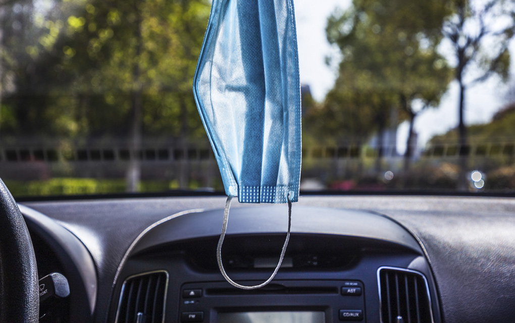 ¿Autos con 'cubrebocas'? Un filtro electrónico impedirá virus en coches