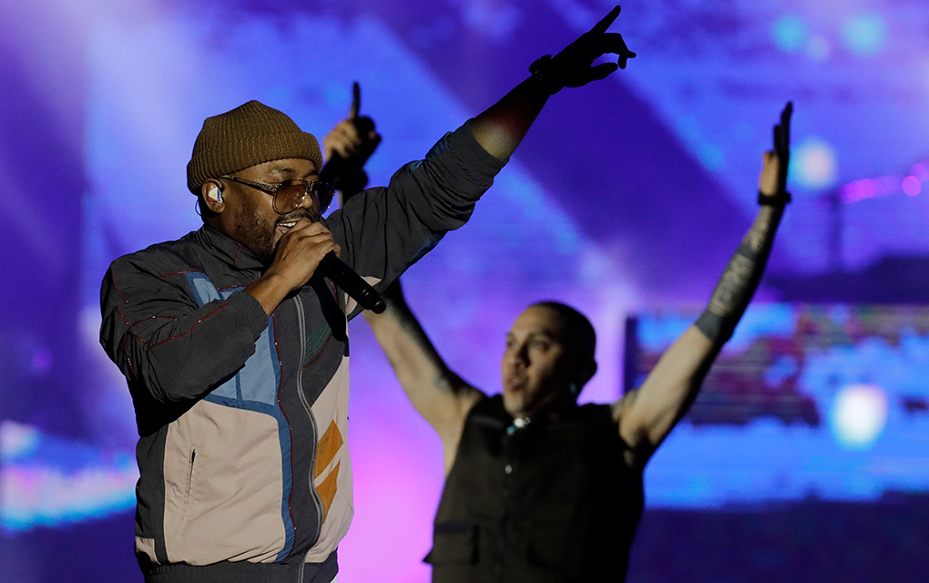 Black Eyed Peas rinde homenaje a la música latina / Foto: AP