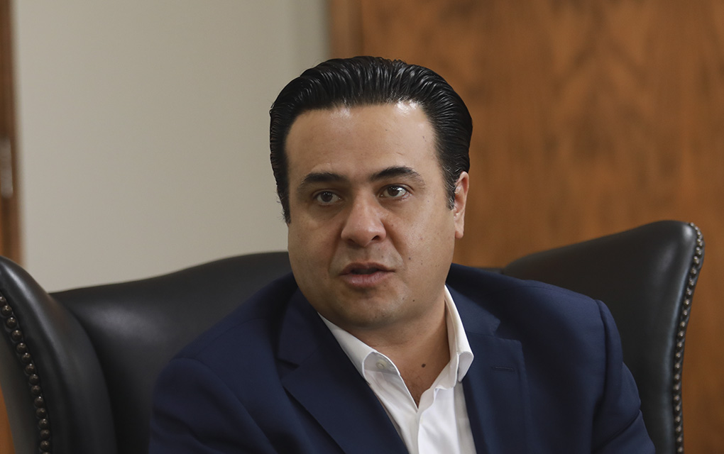 PRI presentará denuncia contra Luis Nava por promoción personalizada