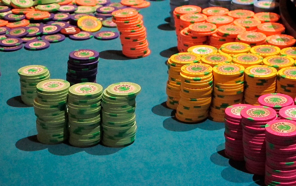 Casinos van por apuestas sin efectivo