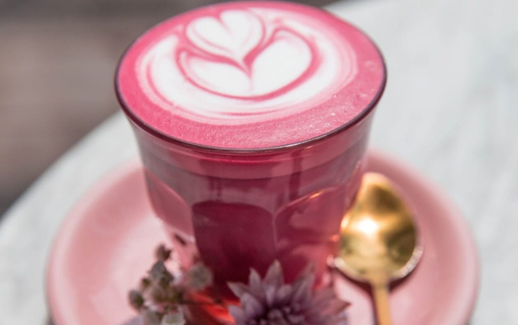 ¿Café rosa Llegó la nueva tendencia en Instagram/ Foto: Especial