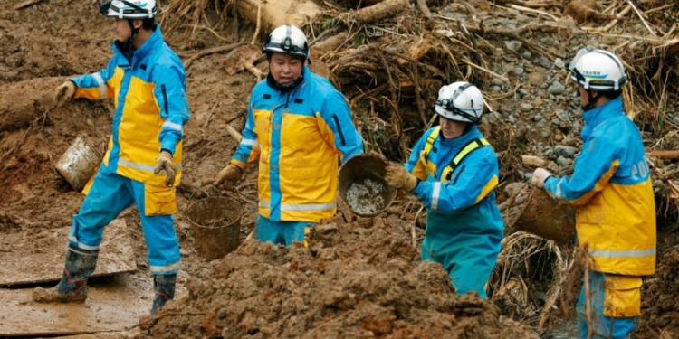 Japón espera más lluvias; inundaciones dejan 66 muertos
