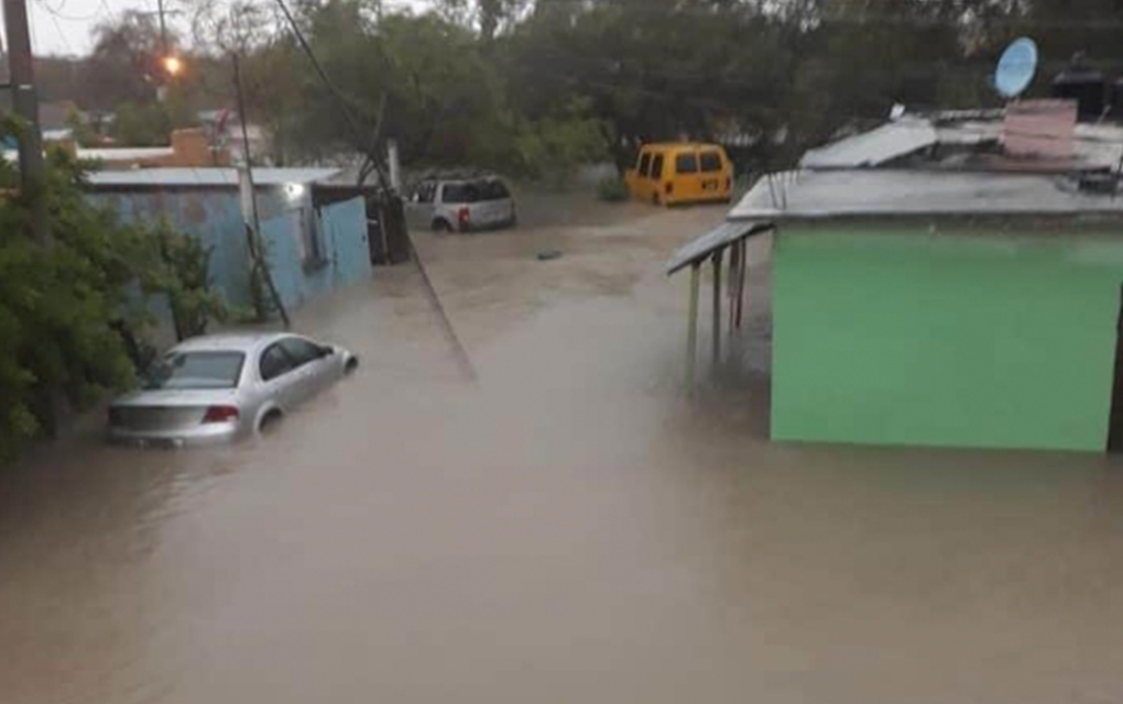 Video: Se inunda Hospital Materno Infantil tras paso de Hanna