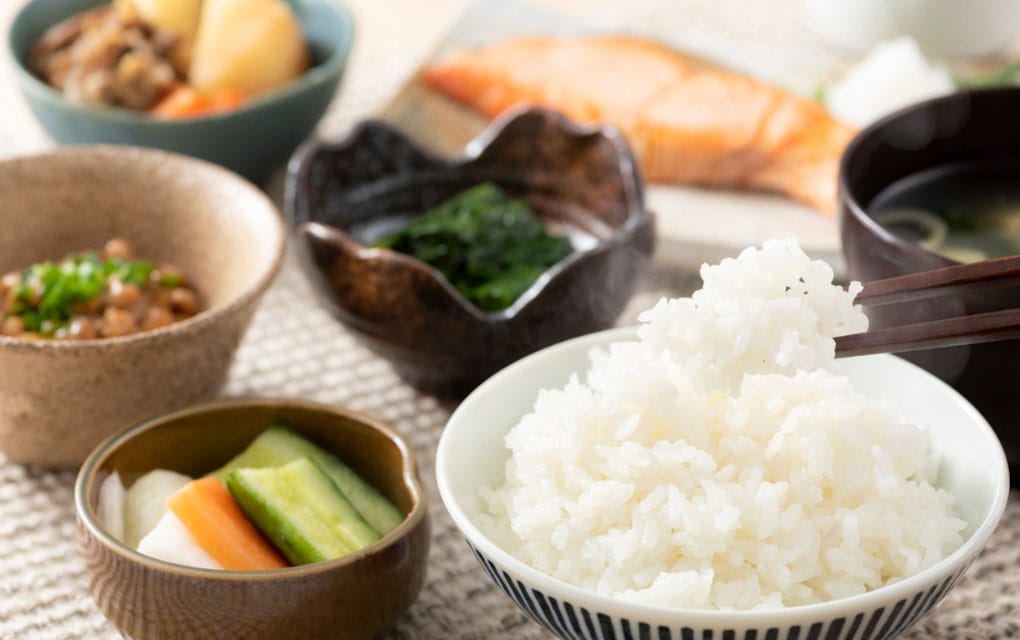 ¿Se debería comer como los japoneses para vivir más