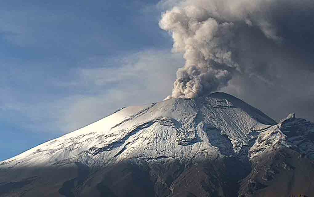 Alertan por emisión constante de vapor del Popocatépetl / Foto: Especial