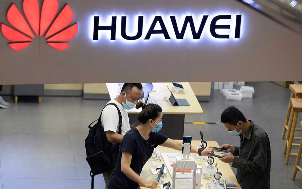 Estados Unidos impone más restricciones a Huawei