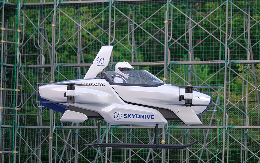Japón realiza despegue de 'Auto volador' con persona a bordo