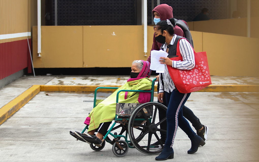 Más de 986 mil casos positivos de COVID-19 en México