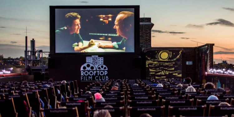 El Festival de Cine Latino de NY dará funciones en autocines