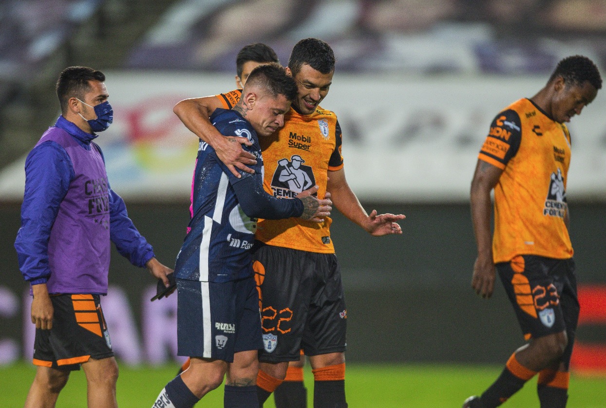 Pachuca rescata empate ante Pumas