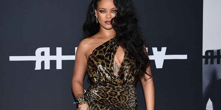 Rihanna pasa la pandemia creando música
