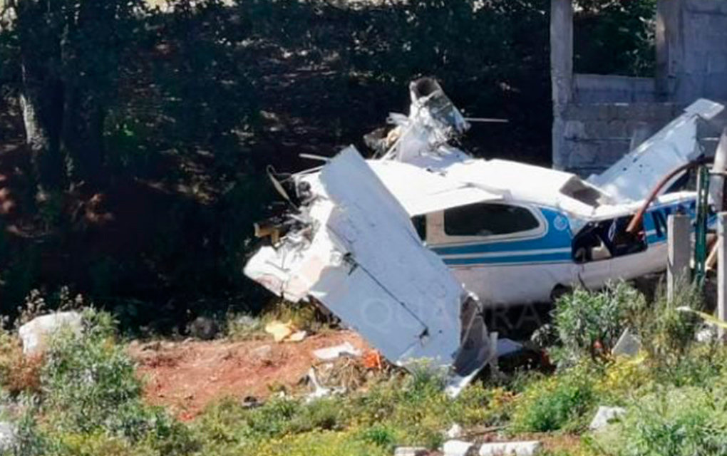 Se desploma avioneta tras persecución aérea en Querétaro