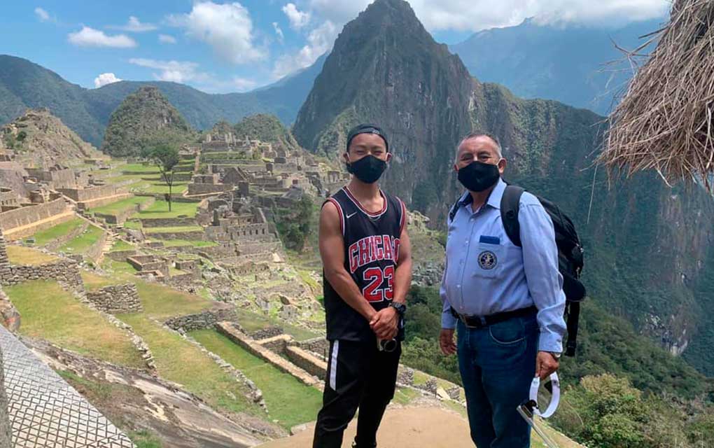 Turista japonés es el primero en visitar Machu Picchu